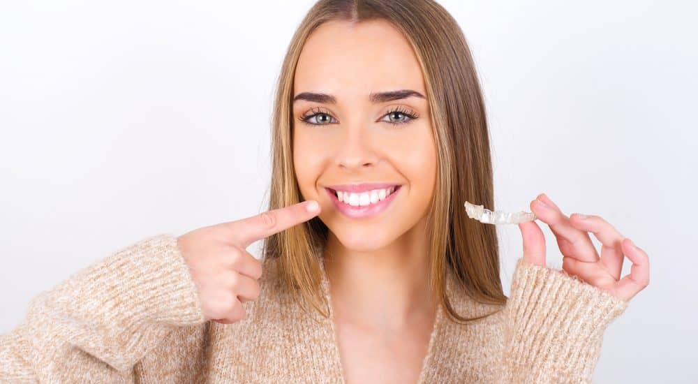 Clear Aligners vs DIY Solutions